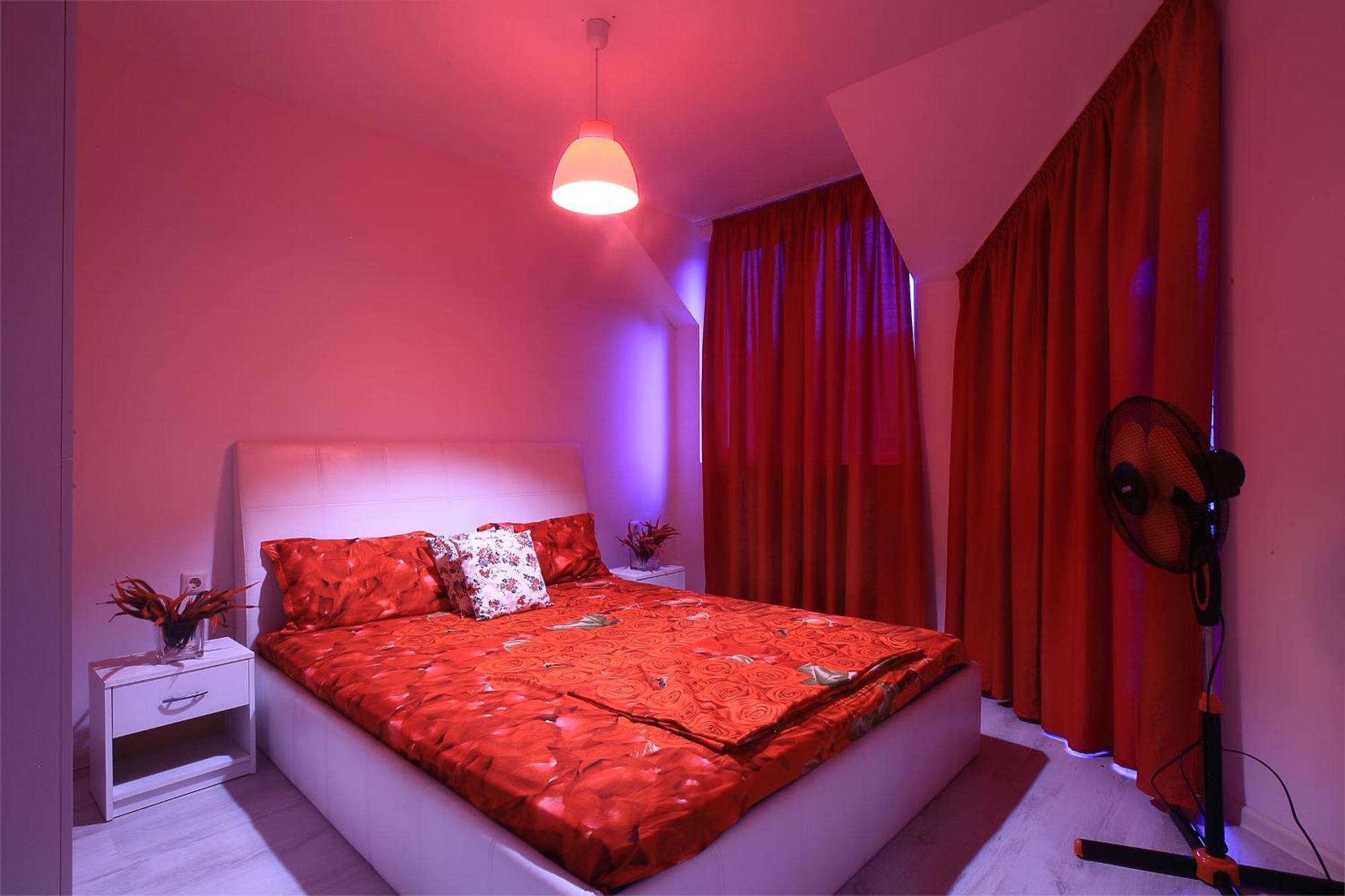 Private Apartment With Parking And Pool 발치크 외부 사진
