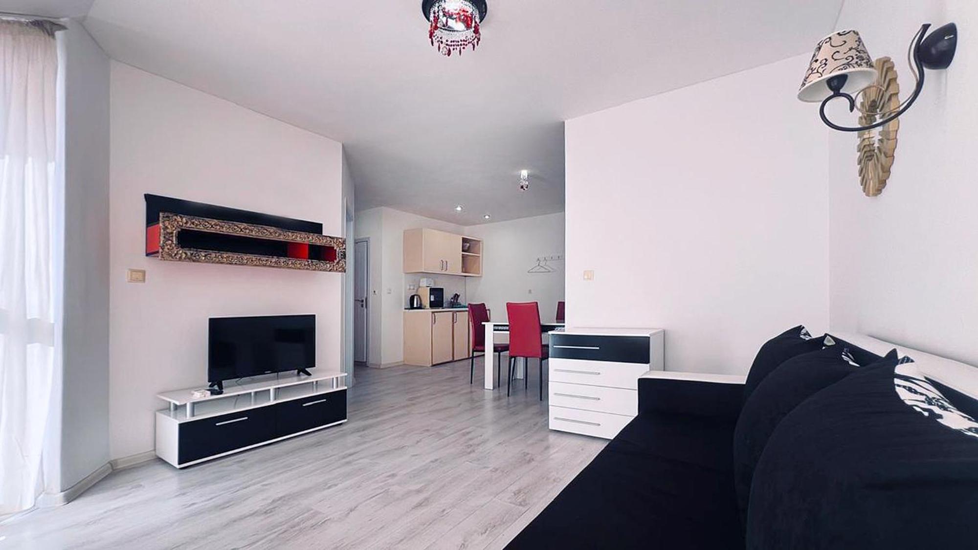 Private Apartment With Parking And Pool 발치크 외부 사진