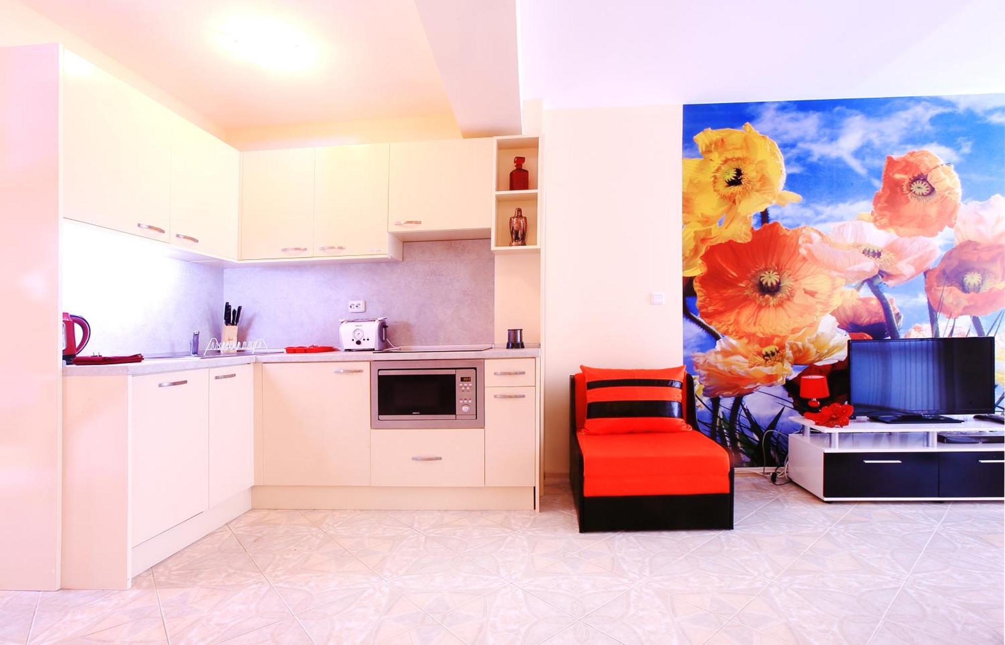 Private Apartment With Parking And Pool 발치크 외부 사진