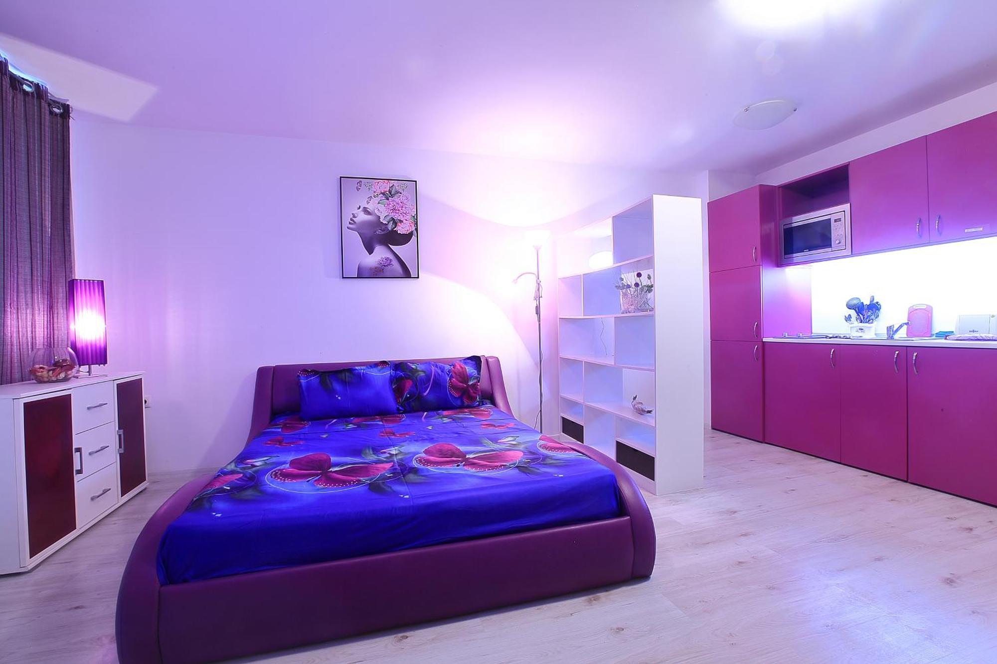 Private Apartment With Parking And Pool 발치크 외부 사진